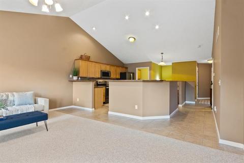 360 Beechwood Ct, Normal, IL 61761 photo 5