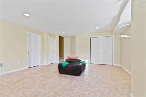 360 Beechwood Ct, Normal, IL 61761 photo 22