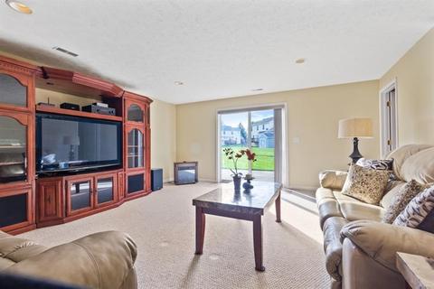 360 Beechwood Ct, Normal, IL 61761 photo 18