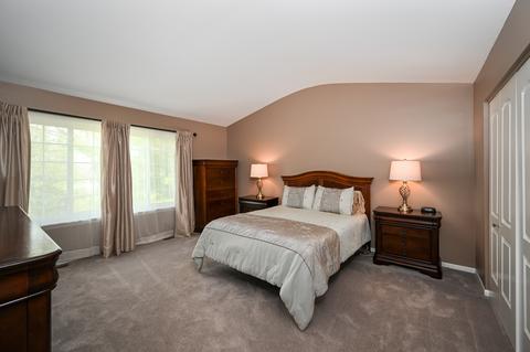 511 Bourbon Ln, Naperville, IL 60565 photo 14