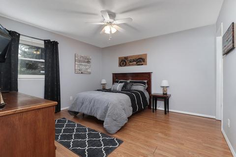108 S Hershey Rd, Bloomington, IL 61704 photo 17