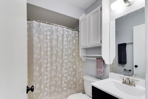 108 S Hershey Rd, Bloomington, IL 61704 photo 21
