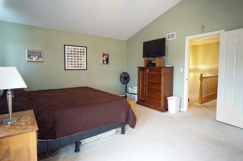 32509 Millstone Cir, Lakemoor, IL 60051 photo 15