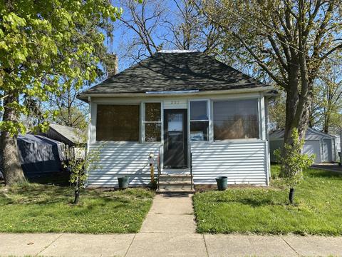 207 E 1st St, Genoa, IL 60135 photo 1