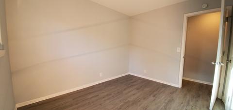 1715 Beechnut Dr, Holiday Hills, IL 60051 photo 5
