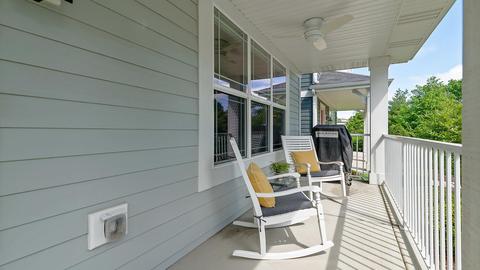 1317 Avery Ave, Wheaton, IL 60187 photo 2