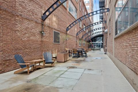 500 S Clinton St #101, Chicago, IL 60607 photo 11