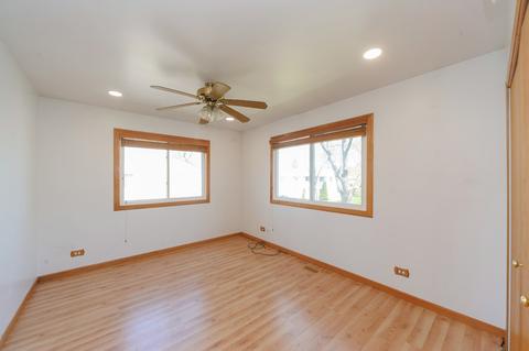 207 Yorkshire Pl #15A, Wheeling, IL 60090 photo 12