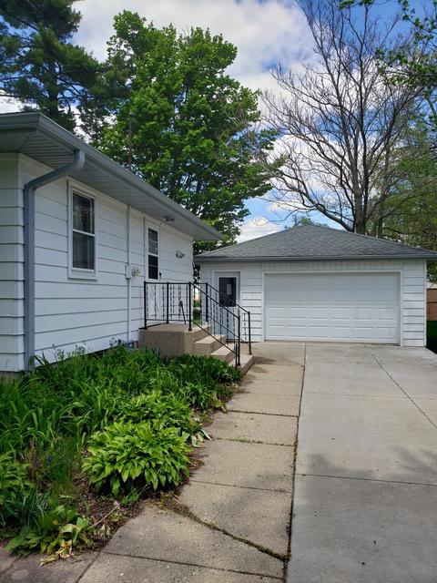131 5th St, Mcnabb, IL 61335 photo 4