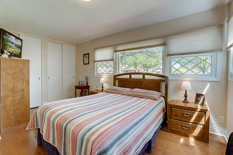 950 S Warrington Rd, Des Plaines, IL 60016 photo 19