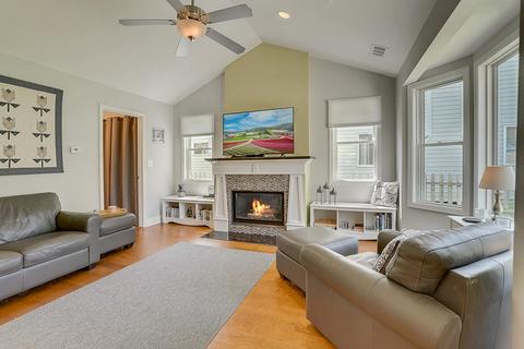 950 S Warrington Rd, Des Plaines, IL 60016 photo 11