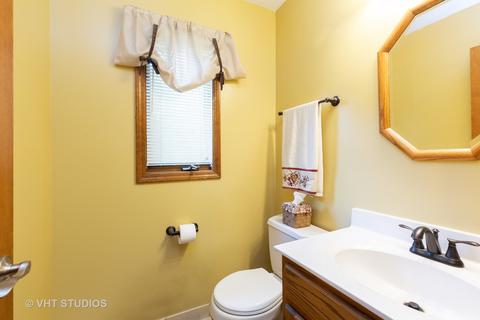 41 W700 Lenz Rd, Elgin, IL 60124 photo 16
