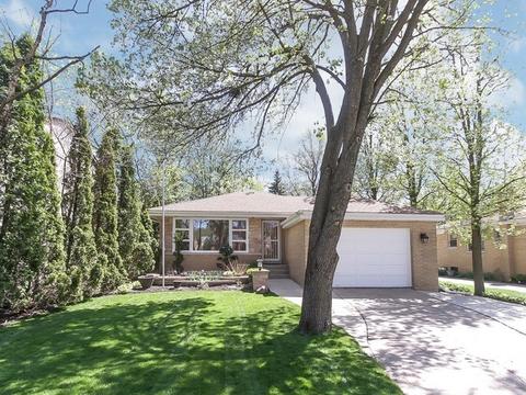293 E Quincy St, Riverside, IL 60546 photo 1