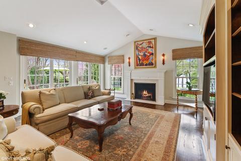720 Wagner Rd, Glenview, IL 60025 photo 13