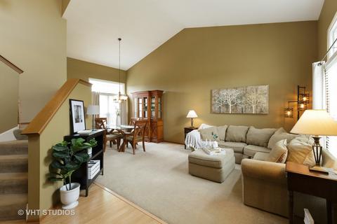 978 Tallgrass Dr, Bartlett, IL 60103 photo 3