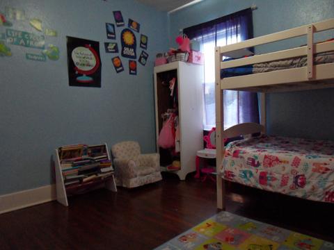 637 Bangs St, Aurora, IL 60505 photo 23