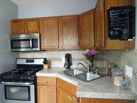 637 Bangs St, Aurora, IL 60505 photo 10