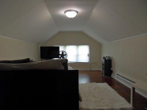 637 Bangs St, Aurora, IL 60505 photo 25