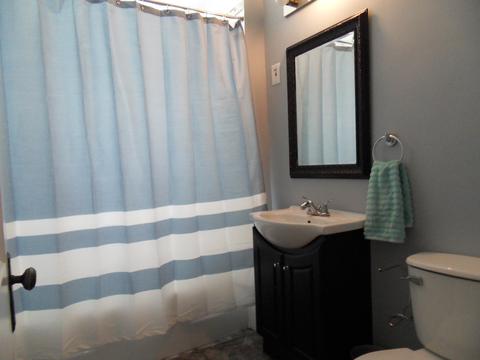 637 Bangs St, Aurora, IL 60505 photo 22