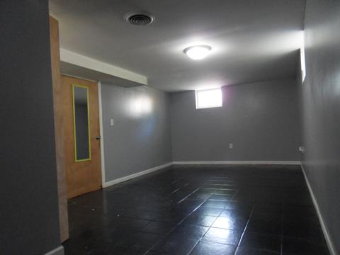 637 Bangs St, Aurora, IL 60505 photo 34
