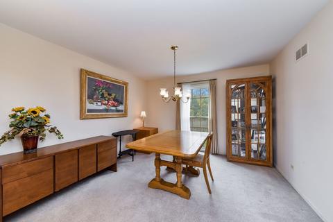 628 Pershing Ave, Wheaton, IL 60189 photo 5