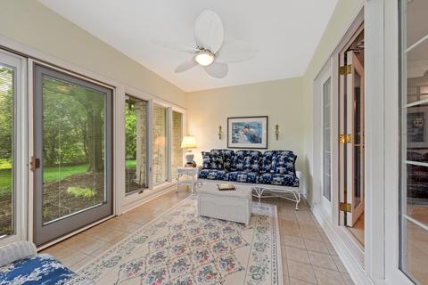 36 Pine Tree Ln, Burr Ridge, IL 60527 photo 11