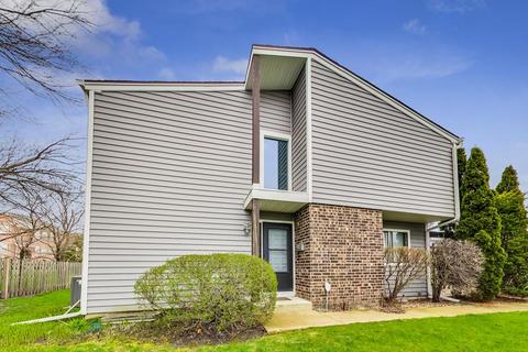 481 Alder Dr, Wheeling, IL 60090 photo 2