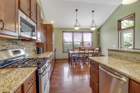 2301 Heather Ridge Dr, Normal, IL 61761 photo 10
