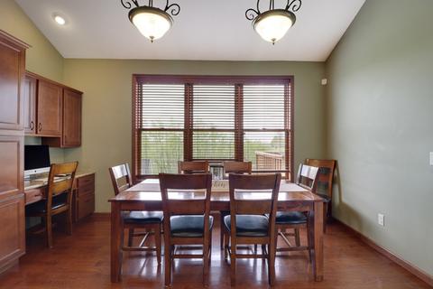 2301 Heather Ridge Dr, Normal, IL 61761 photo 12
