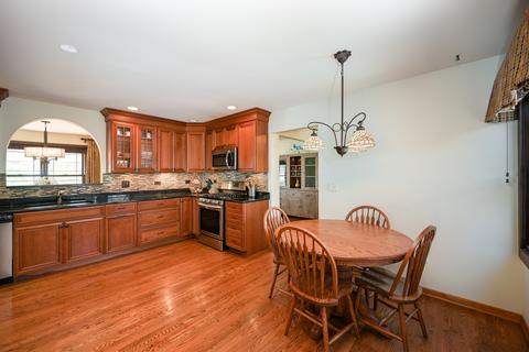 2229 Appleby Dr, Wheaton, IL 60189 photo 14