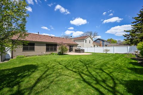2229 Appleby Dr, Wheaton, IL 60189 photo 28