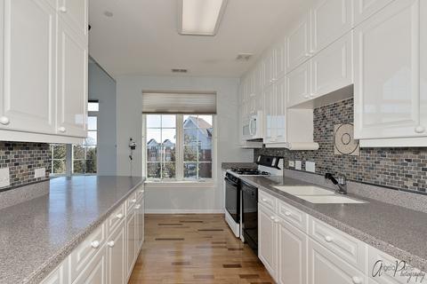 660 Mchenry Rd #401, Wheeling, IL 60090 photo 9