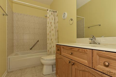 660 Mchenry Rd #401, Wheeling, IL 60090 photo 18