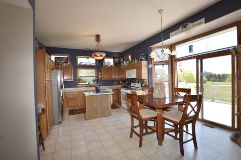 5403 Heather Ln, Johnsburg, IL 60051 photo 9