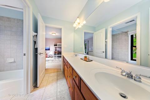 612 Pershing Ave, Wheaton, IL 60189 photo 24