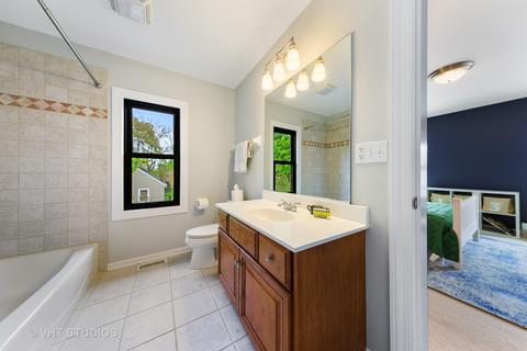 612 Pershing Ave, Wheaton, IL 60189 photo 27