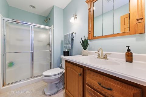 612 Pershing Ave, Wheaton, IL 60189 photo 32