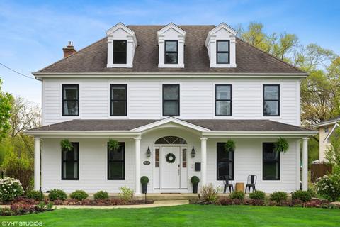 612 Pershing Ave, Wheaton, IL 60189 photo 1
