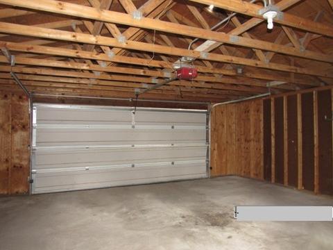 556 S Elm Ave, Kankakee, IL 60901 photo 5