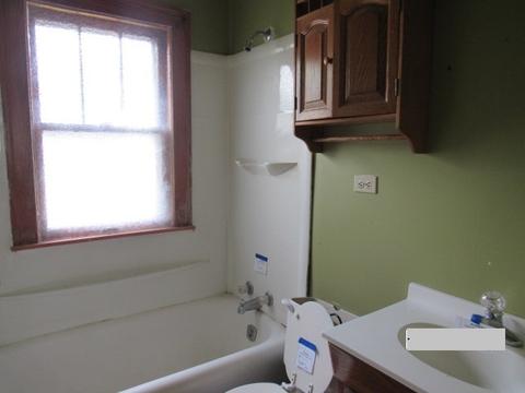 556 S Elm Ave, Kankakee, IL 60901 photo 12