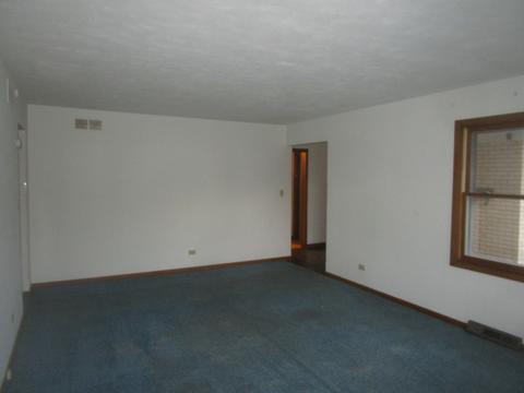 743 Algona Ave, Elgin, IL 60120 photo 16