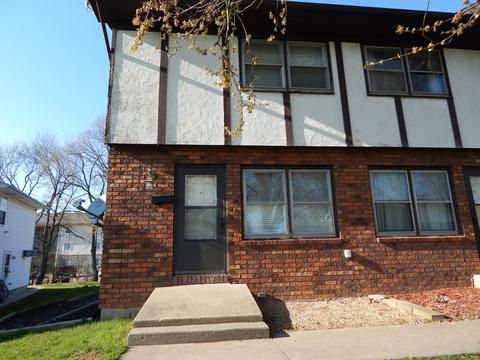 706 Golfcrest Rd N #1, Normal, IL 61761 photo 1
