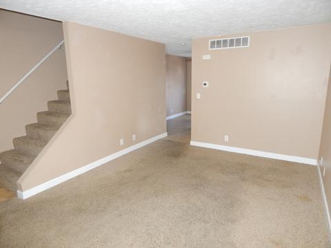 706 Golfcrest Rd N #1, Normal, IL 61761 photo 6