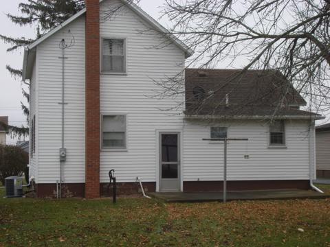 300 Gary St, Leonore, IL 61332 photo 5