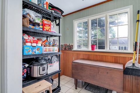 504 E Chestnut St, Bloomington, IL 61701 photo 19