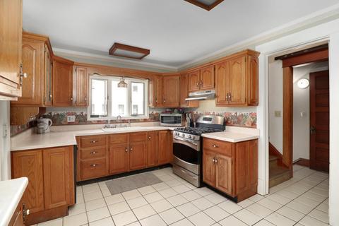 504 E Chestnut St, Bloomington, IL 61701 photo 15