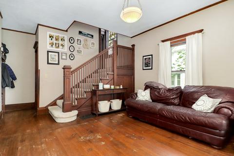 504 E Chestnut St, Bloomington, IL 61701 photo 8