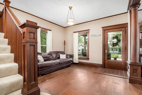 504 E Chestnut St, Bloomington, IL 61701 photo 7