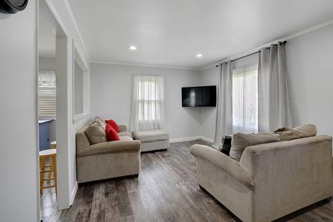 1312 Howard Ave, Berkeley, IL 60163 photo 5