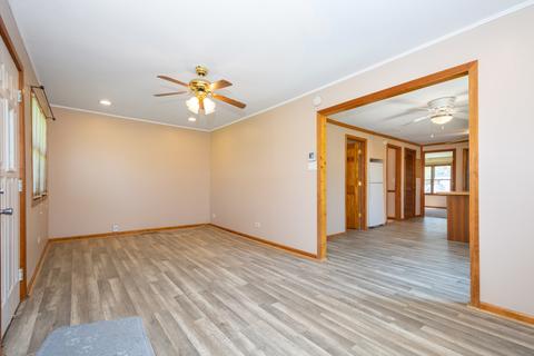 35807 N Ash St, Ingleside, IL 60041 photo 3